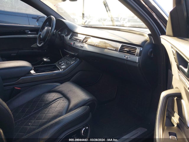 Audi S8 4.0t 2014 WAUD2AFDXEN008688 Image 5