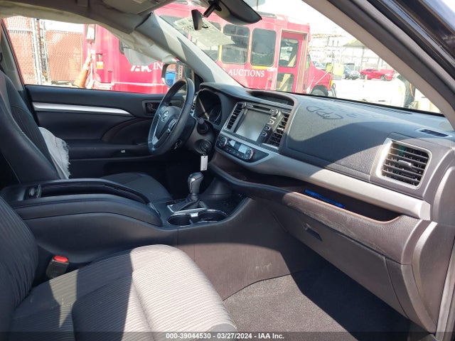 Toyota Highlander Le/le Plus 2019 5TDZZRFHXKS315337 Image 5