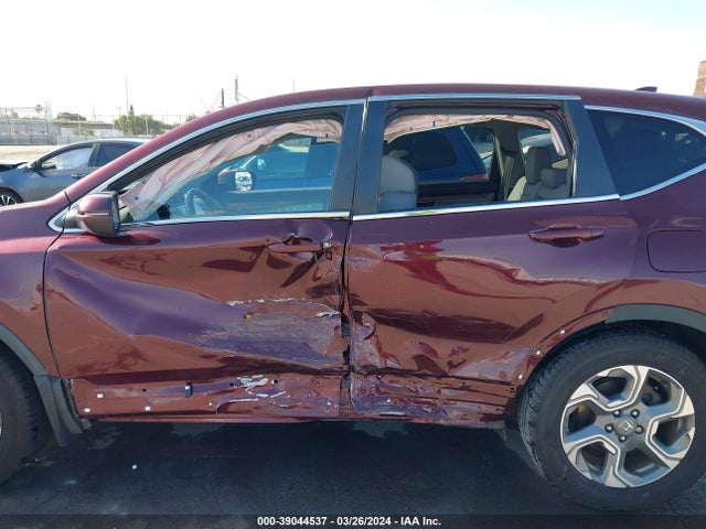 Honda CR-V EXL 2017 7FARW1H88HE021203 Image 14