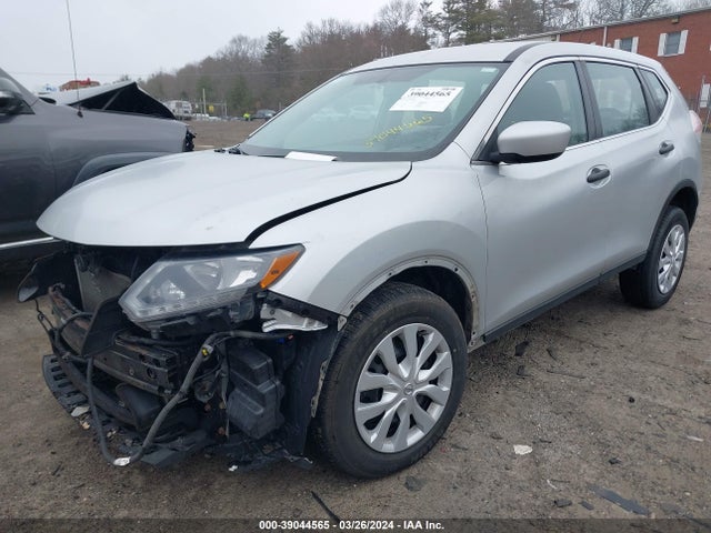 Nissan ROGUE S 2016 KNMAT2MV3GP624017 Image 2