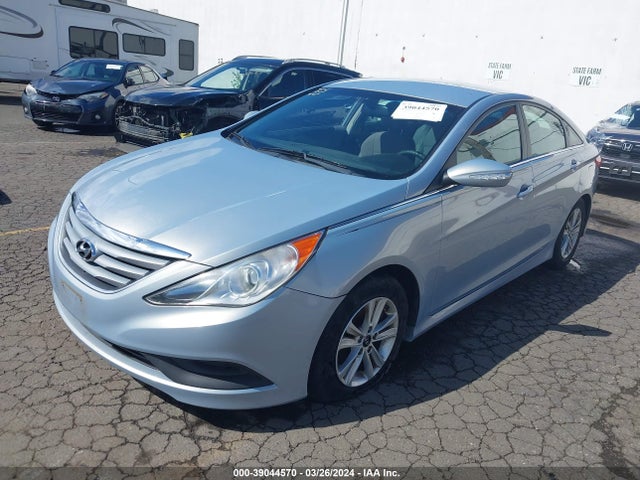 Hyundai SONATA GLS 2014 5NPEB4AC3EH899253 Image 2