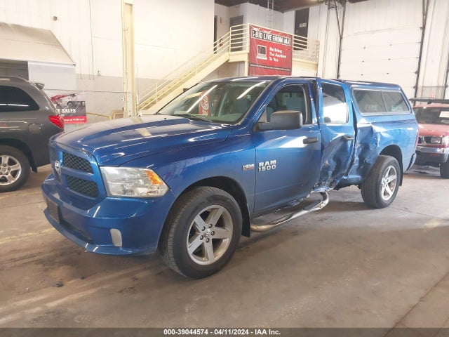 RAM 1500 Express Quad Cab 4x4 6'4 Box 2017 1C6RR7FT7HS739364 Image 2