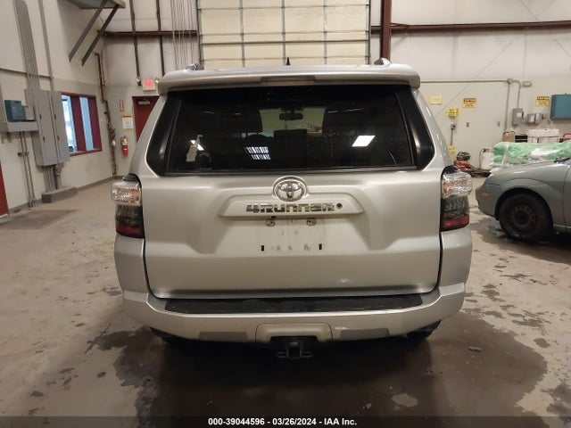 Toyota 4runner Sr5 Premium 2019 JTEBU5JR0K5645935 Image 16