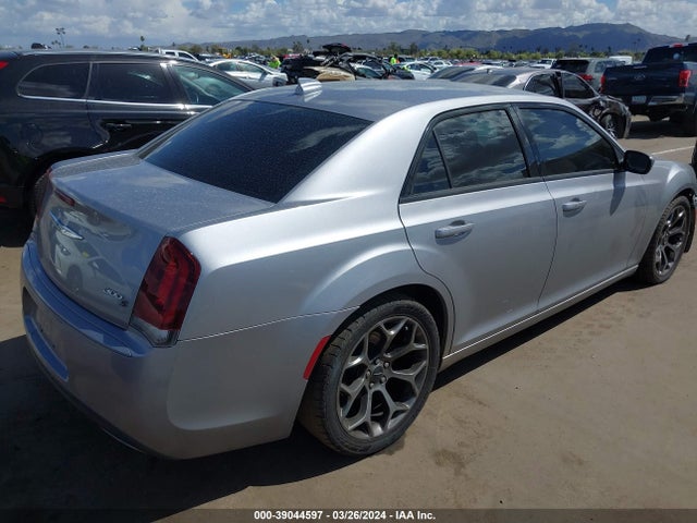 2018 Chrysler 300 300s მანქანა იყიდება აუქციონზე, vin: 2C3CCABG4JH239931, აუქციონის ნომერი: 39044597