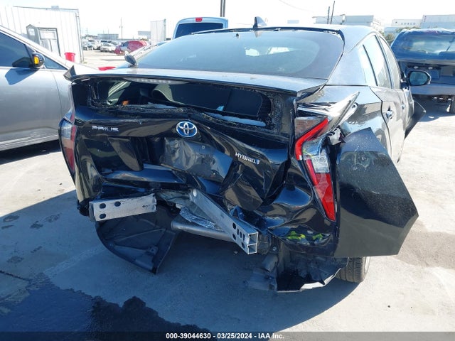Toyota Prius 2016 JTDKARFUXG3013691 Image 16