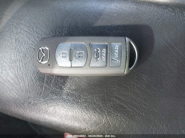 JM1BM1V74E1139526 Mazda Mazda3 I Touring
