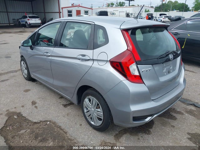 Honda FIT LX 2018 3HGGK5H41JM728083 Image 3