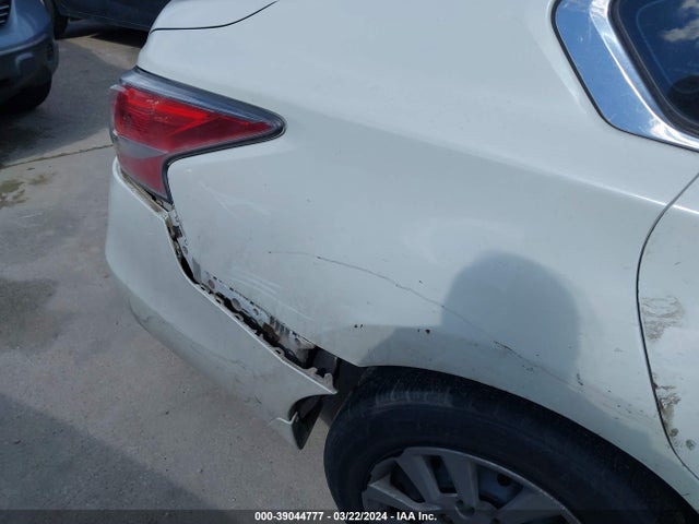 Nissan Altima 2.5 S 2014 1N4AL3AP2EN221768 Image 13
