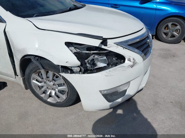 Nissan Altima 2.5 S 2014 1N4AL3AP2EN221768 Image 6