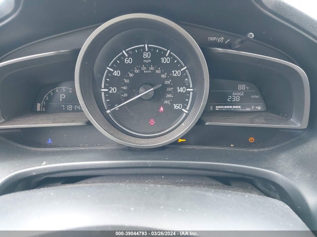 Mazda 3 TOURING 2018 3MZBN1L34JM220324 Image 7