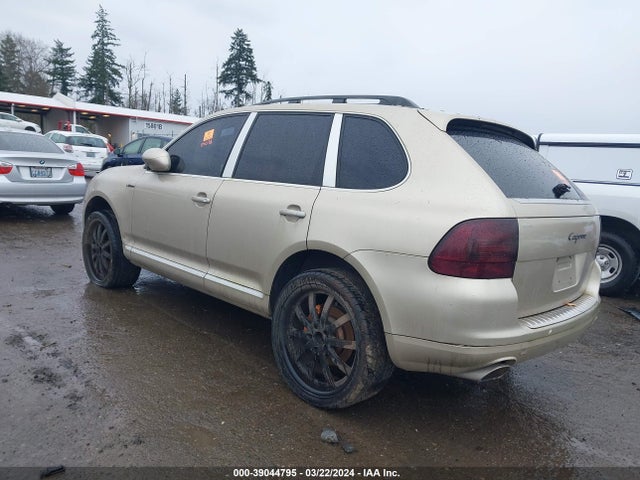 2006 PORSCHE CAYENNE WP1AA29P56LA26483 Photo 2