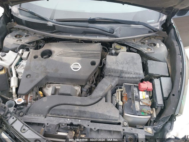 Nissan Altima 2.5 S 2015 1N4AL3AP1FN335620 Image 10