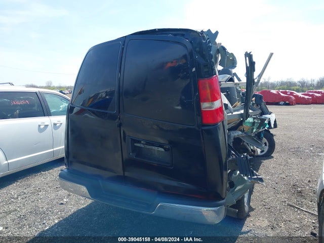 Chevrolet Express 2500 Work Van 2016 1GCWGAFF2G1154026 Image 17