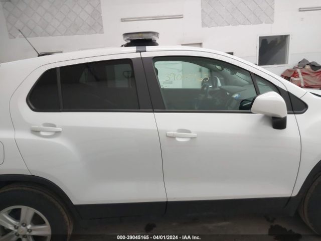 KL7CJNSB4LB323950 Chevrolet Trax Awd Ls