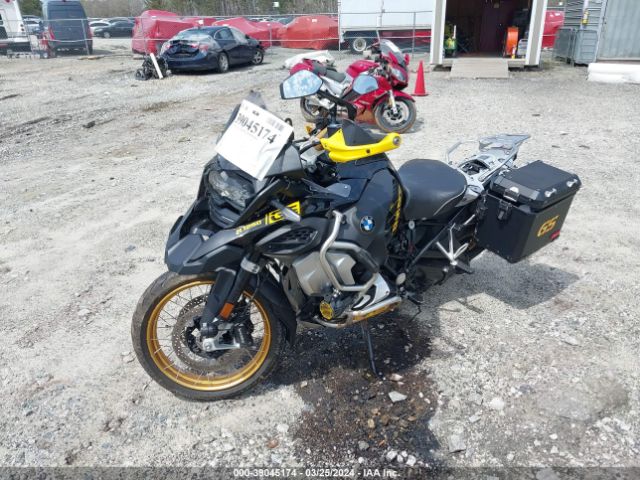 2021 BMW R 1250 WB10M1301M6D76232 Photo 1