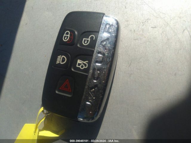 SAJWJ6DL8GMK30257 Jaguar F-TYPE R