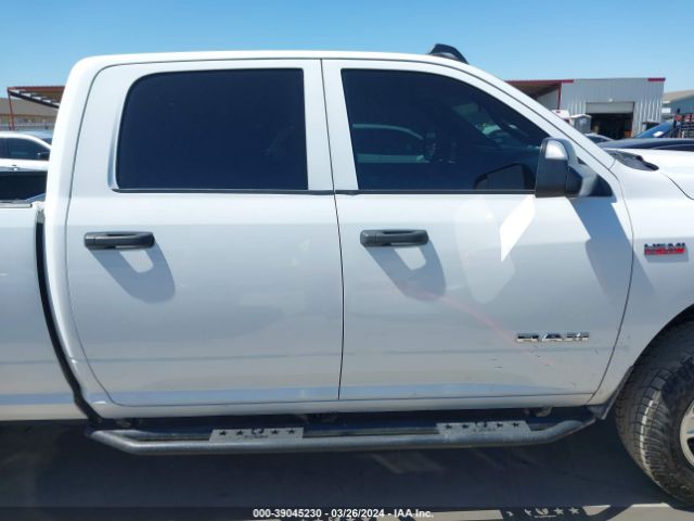 3C6UR5HJ7MG533182 RAM 2500 Tradesman  4x4 8' Box