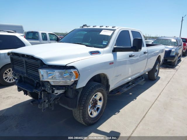 3C6UR5HJ7MG533182 RAM 2500 Tradesman  4x4 8' Box