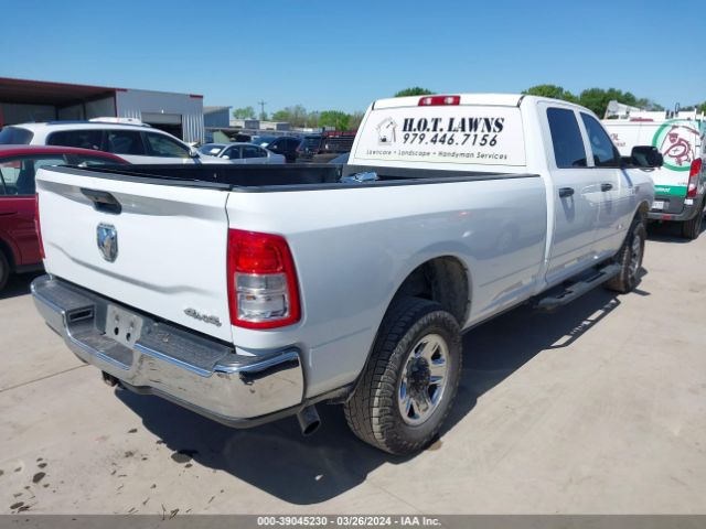 3C6UR5HJ7MG533182 RAM 2500 Tradesman  4x4 8' Box
