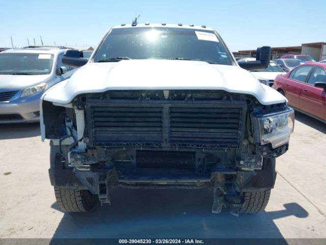 3C6UR5HJ7MG533182 RAM 2500 Tradesman  4x4 8' Box
