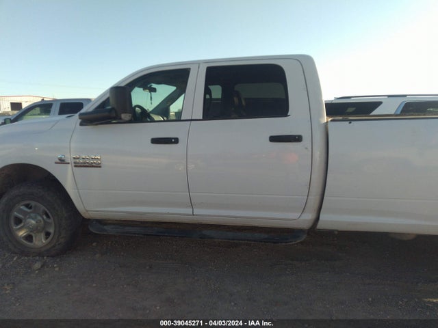 RAM 2500 Tradesman  4x4 8' Box 2018 3C6UR5HL4JG117023 Image 14