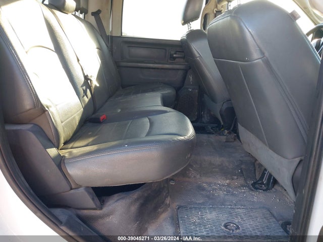 RAM 2500 Tradesman  4x4 8' Box 2018 3C6UR5HL4JG117023 Image 5