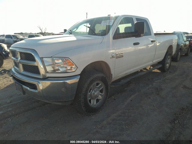 RAM 2500 Tradesman  4x4 8' Box 2018 3C6UR5HL4JG368589 Image 2