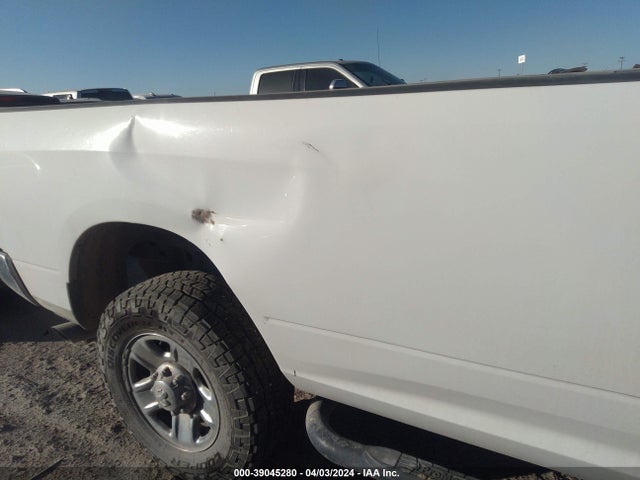 RAM 2500 Tradesman  4x4 8' Box 2018 3C6UR5HL4JG368589 Image 6