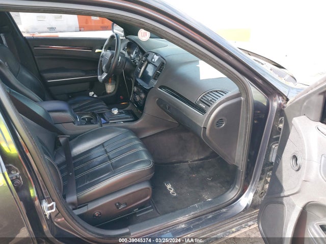 Chrysler 300 300s 2017 2C3CCABG0HH625904 Image 5
