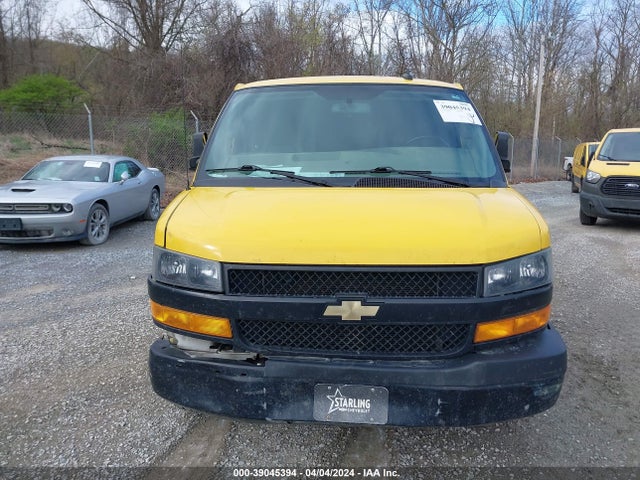 Chevrolet Express 2500 Work Van 2019 1GCWGAFP7K1227330 Image 12