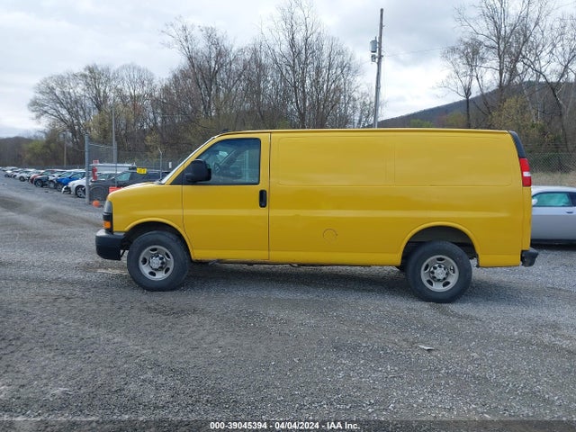 Chevrolet Express 2500 Work Van 2019 1GCWGAFP7K1227330 Image 14