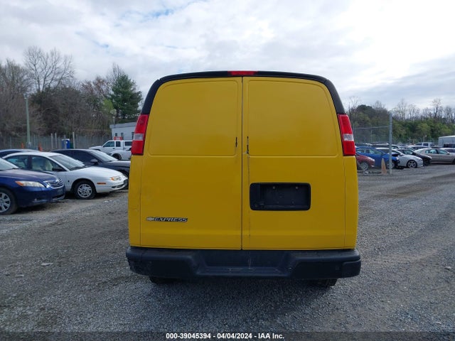 Chevrolet Express 2500 Work Van 2019 1GCWGAFP7K1227330 Image 16