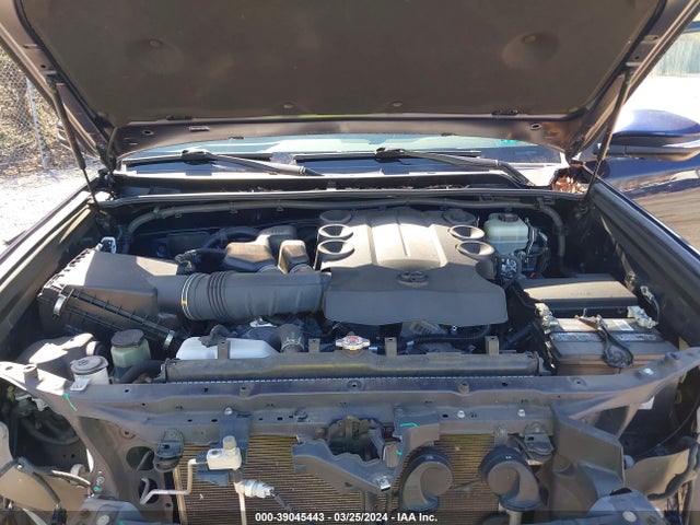 Toyota 4runner Limited 2018 JTEBU5JR2J5560299 Image 10