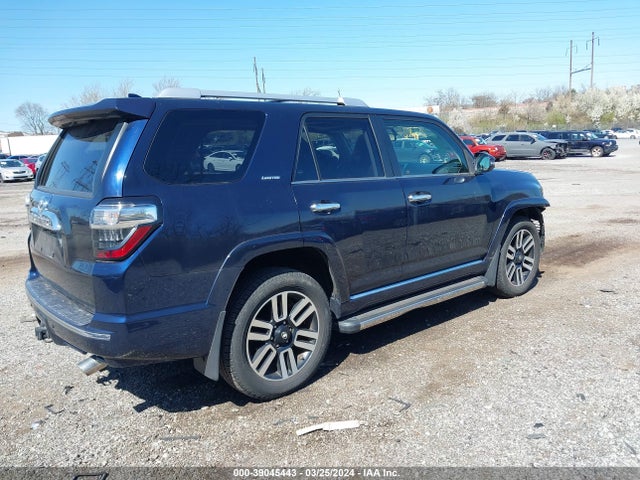 Toyota 4runner Limited 2018 JTEBU5JR2J5560299 Image 4