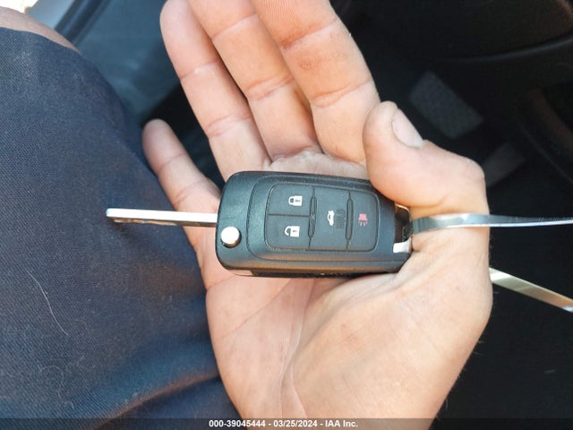 Chevrolet IMPALA 1LT 2017 2G1105S39H9100181 Image 11