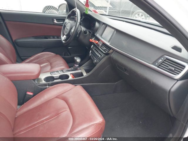 5XXGW4L20GG017617 KIA Optima Sx Turbo