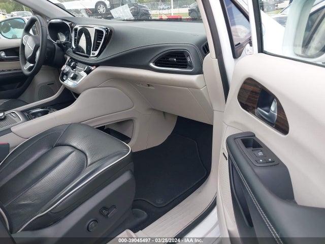Chrysler Pacifica Limited 2022 2C4RC1GG3NR117530 Image 5