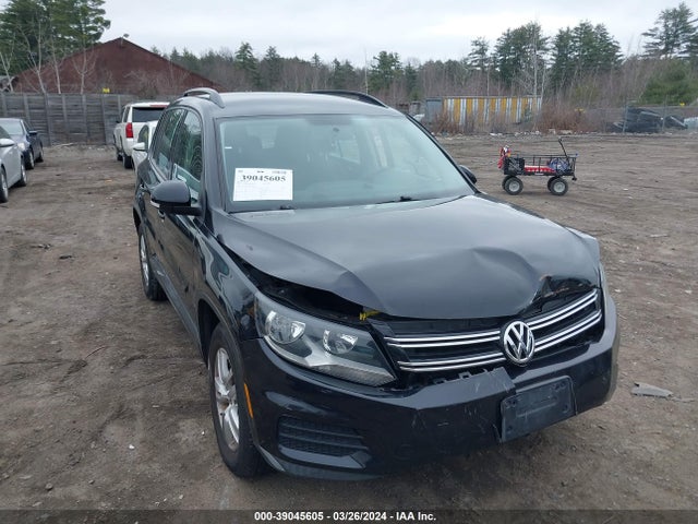2015 WVGAV7AX9FW552625 main image