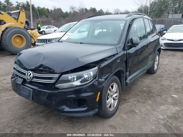WVGAV7AX9FW552625 Volkswagen TIGUAN S