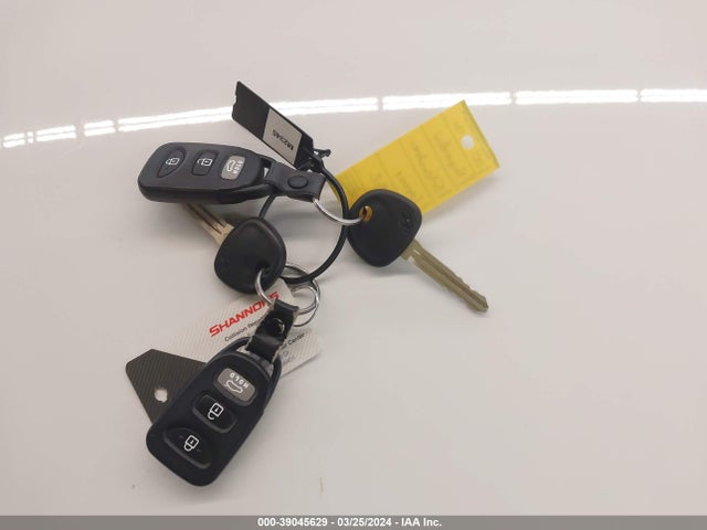 Hyundai ELANTRA SE 2016 5NPDH4AEXGH765161 Image 11