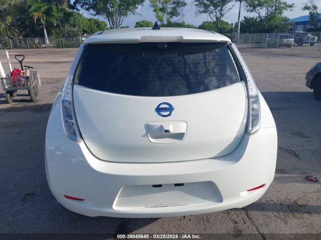 Nissan LEAF SV 2015 1N4AZ0CP9FC330610 Image 16