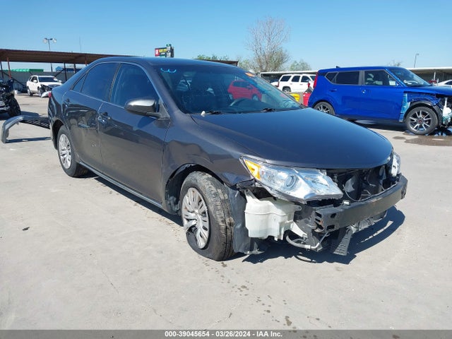 Toyota CAMRY LE 2014 4T4BF1FK0ER381274 Image 1