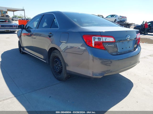 Toyota CAMRY LE 2014 4T4BF1FK0ER381274 Image 3