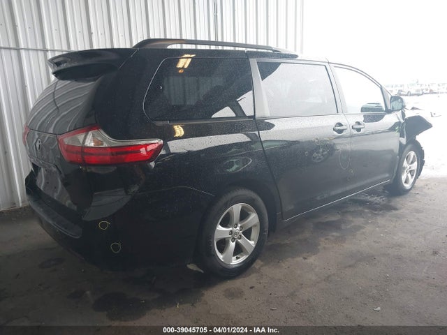 Toyota Sienna Le 8 Passenger 2015 5TDKK3DC5FS663174 Image 4