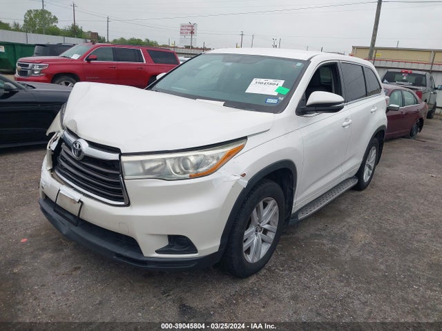Toyota Highlander Le 2016 5TDZARFH6GS020850 Image 2
