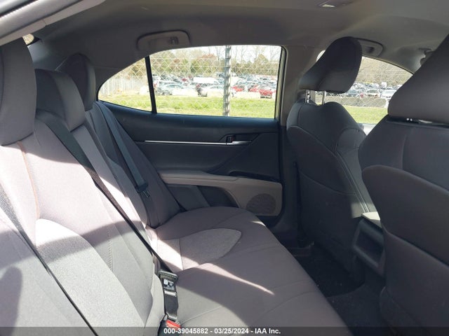 Toyota CAMRY LE 2020 4T1C11AK3LU402281 Image 8