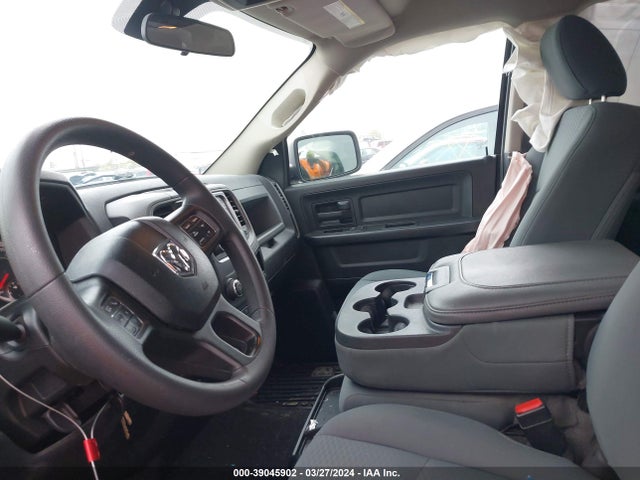 RAM 1500 Express  4x4 5'7 Box 2018 1C6RR7KG7JS253457 Image 5