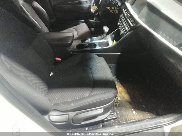 KIA Optima Lx 2019 5XXGT4L30KG324165 Image 5