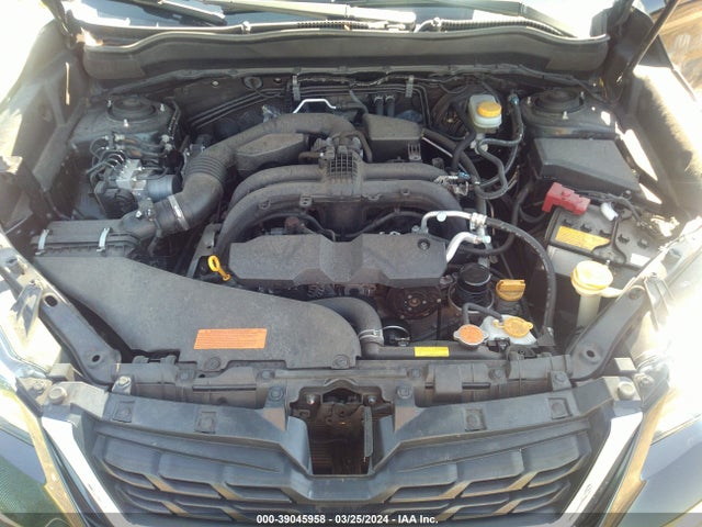 JF2SJAGC2JH599080 Subaru Forester 2.5i Premium