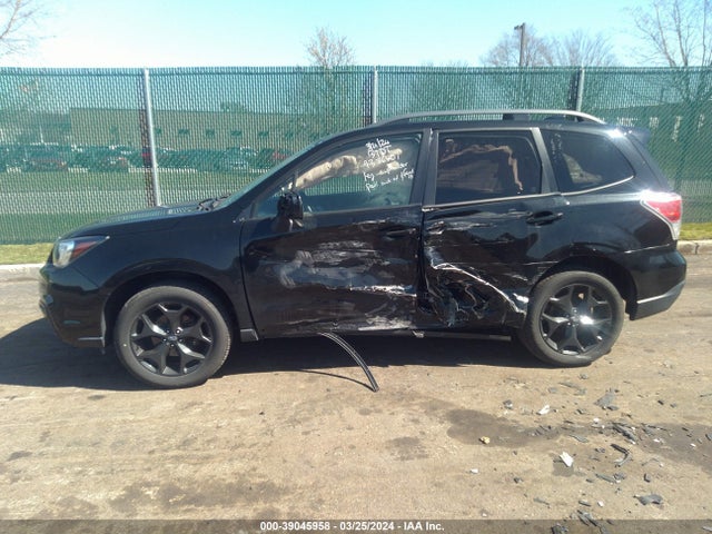 JF2SJAGC2JH599080 Subaru Forester 2.5i Premium